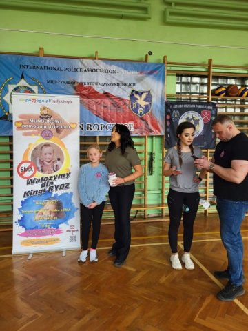 b_1024_768_0_00_images_2022_2023_kwiecien_samoobrona_339484235_1931883693815642_4180354576984131973_n